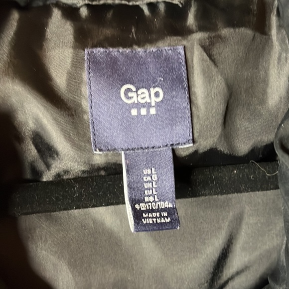 Black Vest - Picture 3 of 3